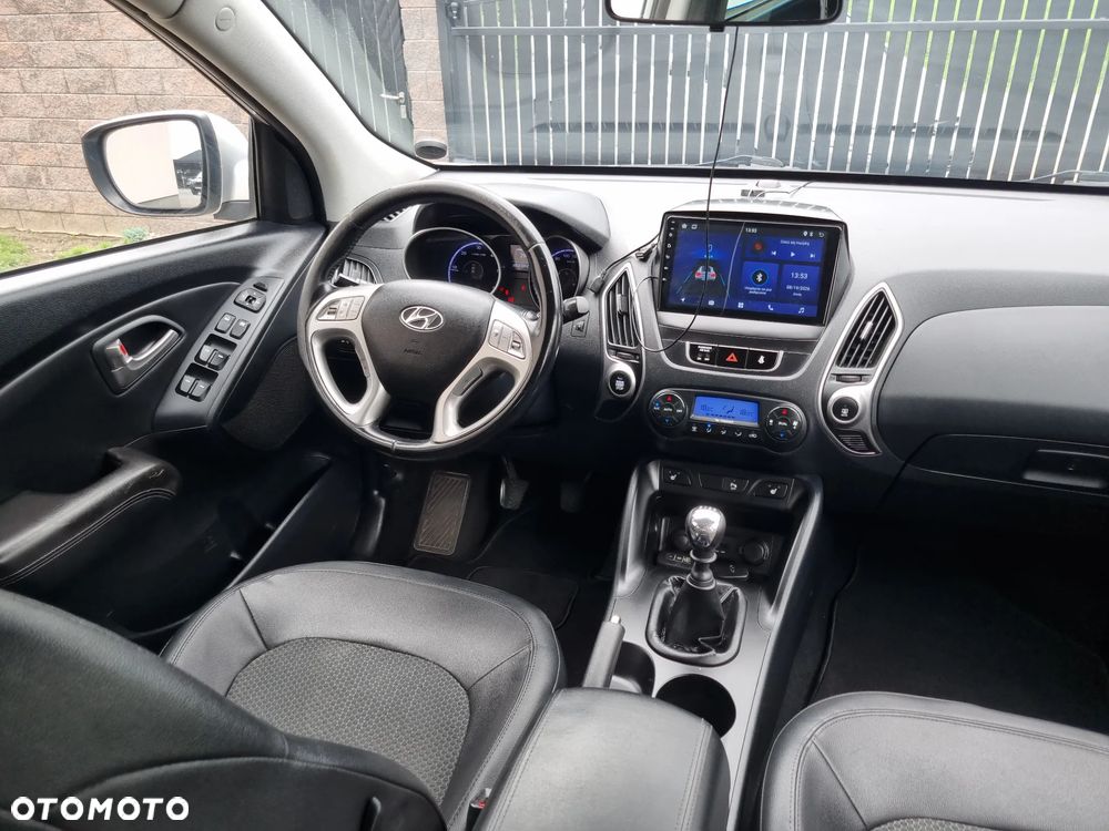 Hyundai Tucson - 13