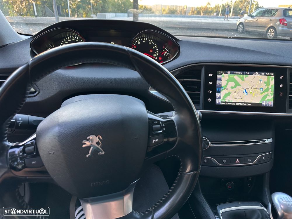 Peugeot 308 - 15