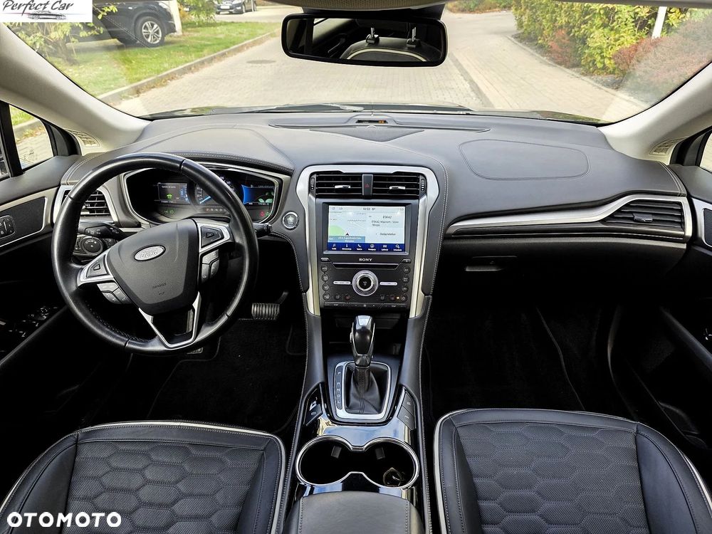 Ford Mondeo Turnier 2.0 Hybrid CVT VIGNALE - 12