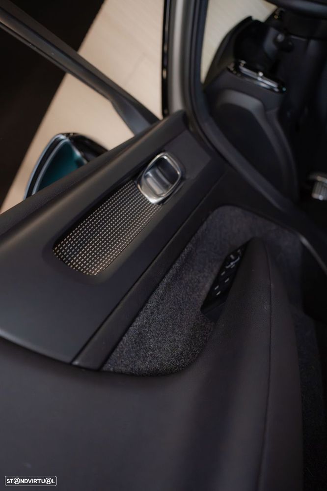 Volvo XC 40 1.5 T4 PHEV R-Design - 22