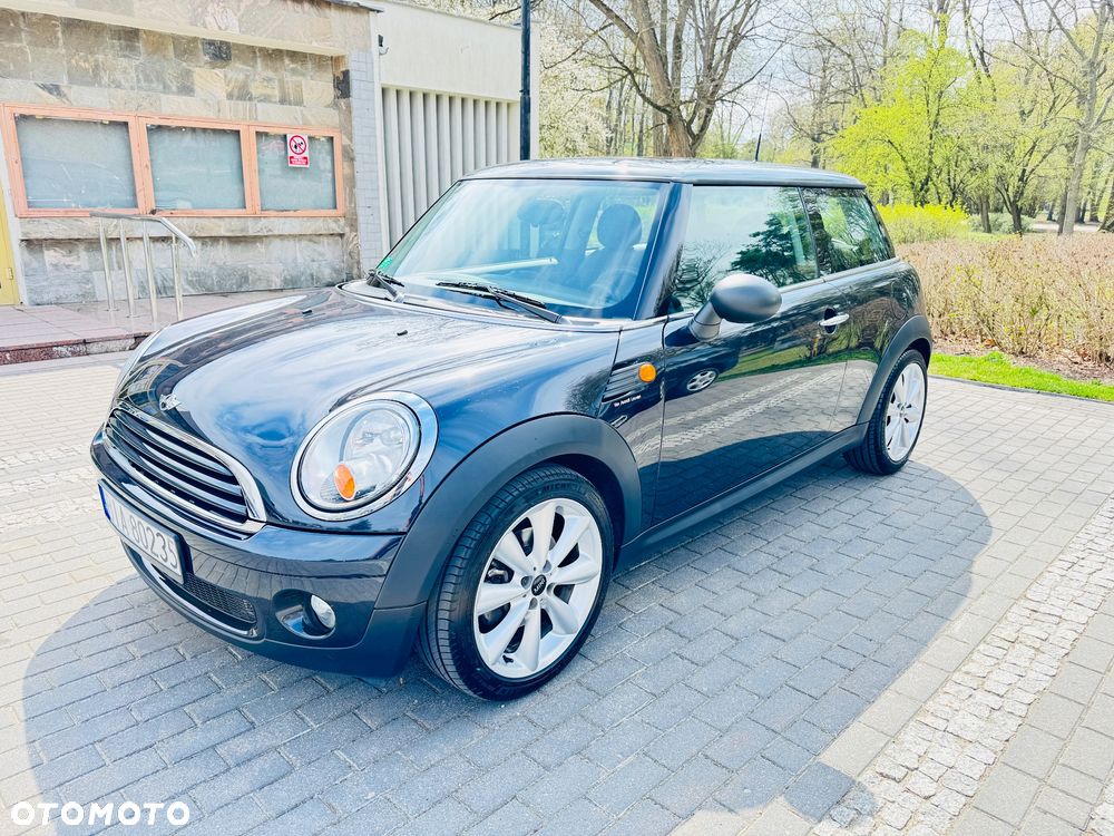 MINI ONE Standard - 8