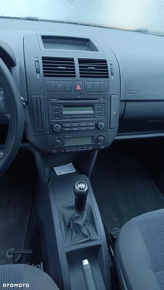 Volkswagen Polo 1.9 TDI Highline - 14