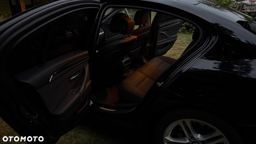 BMW Seria 5 520d - 10