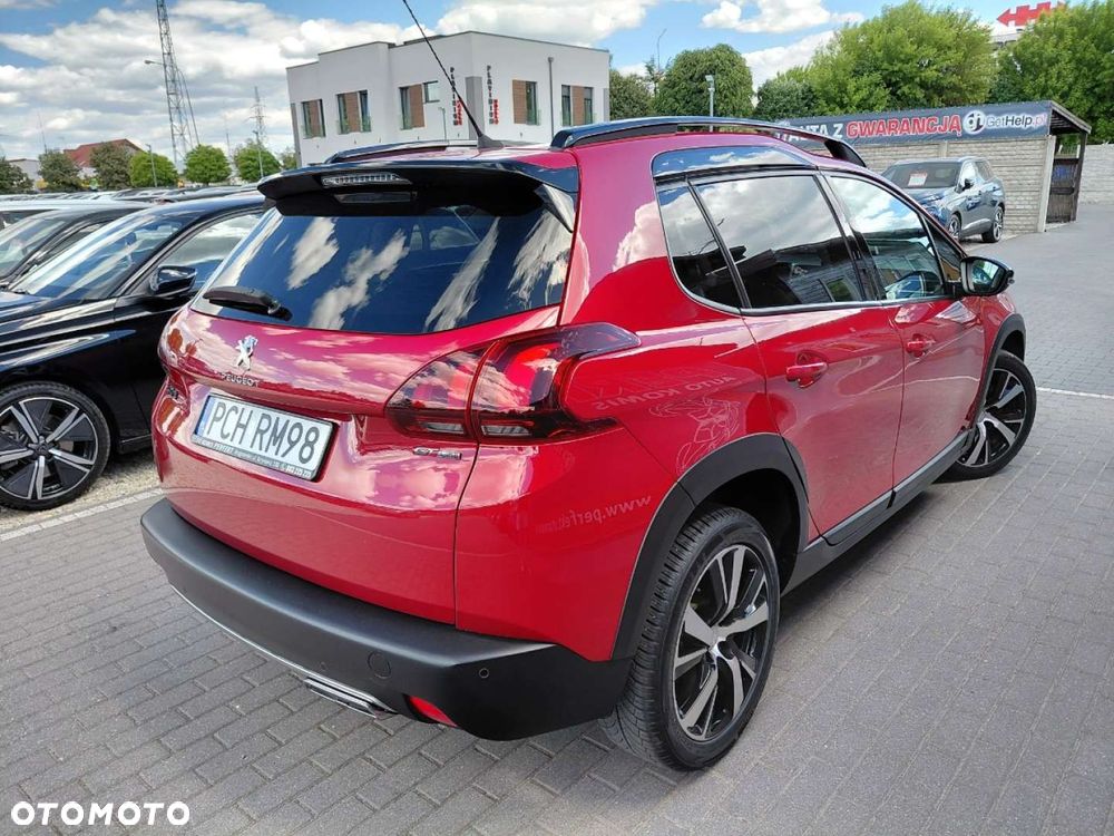 Peugeot 2008 - 8