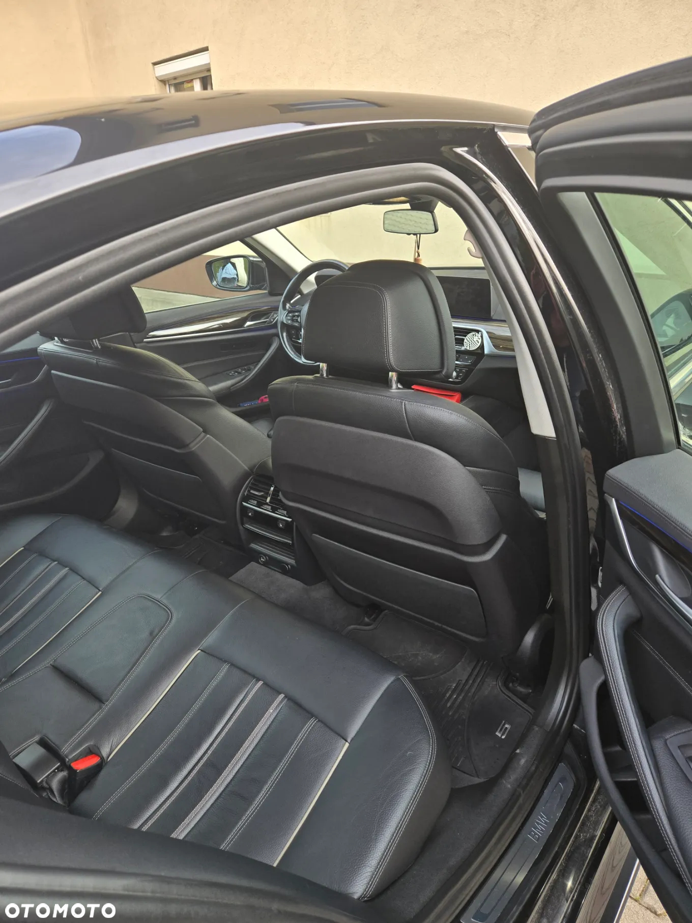 BMW Seria 5 530e iPerformance - 25
