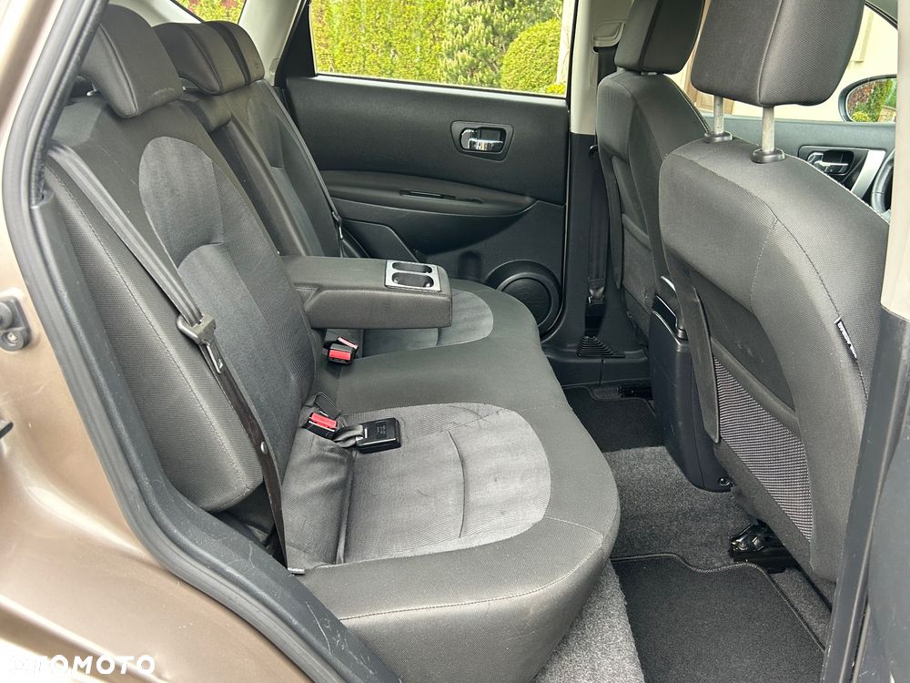 Nissan Qashqai 2.0 Acenta - 26