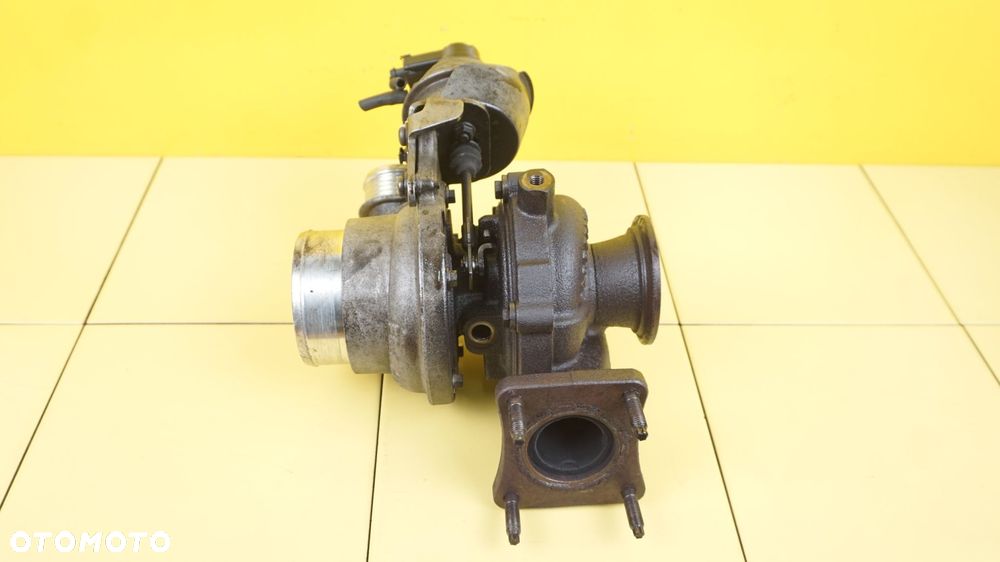 V60 S60 XC60 S80 V70 2.0 D D3 14r D5204T7 turbina turbosprezarka 31331331 - 4