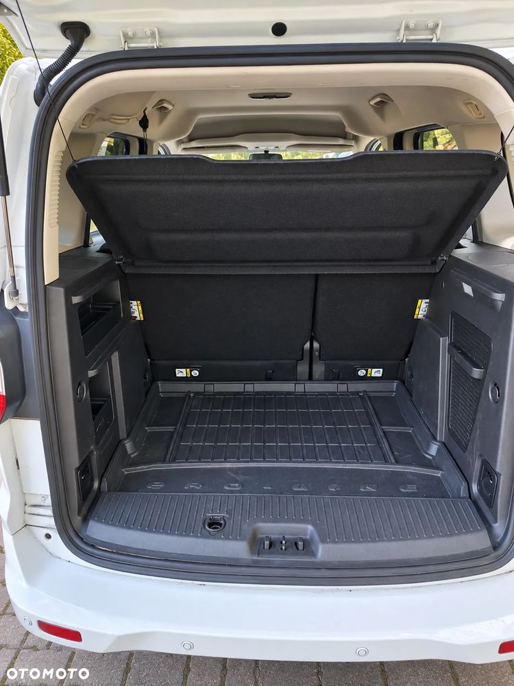 Ford Tourneo Courier 1.0 EcoBoost Trend - 6