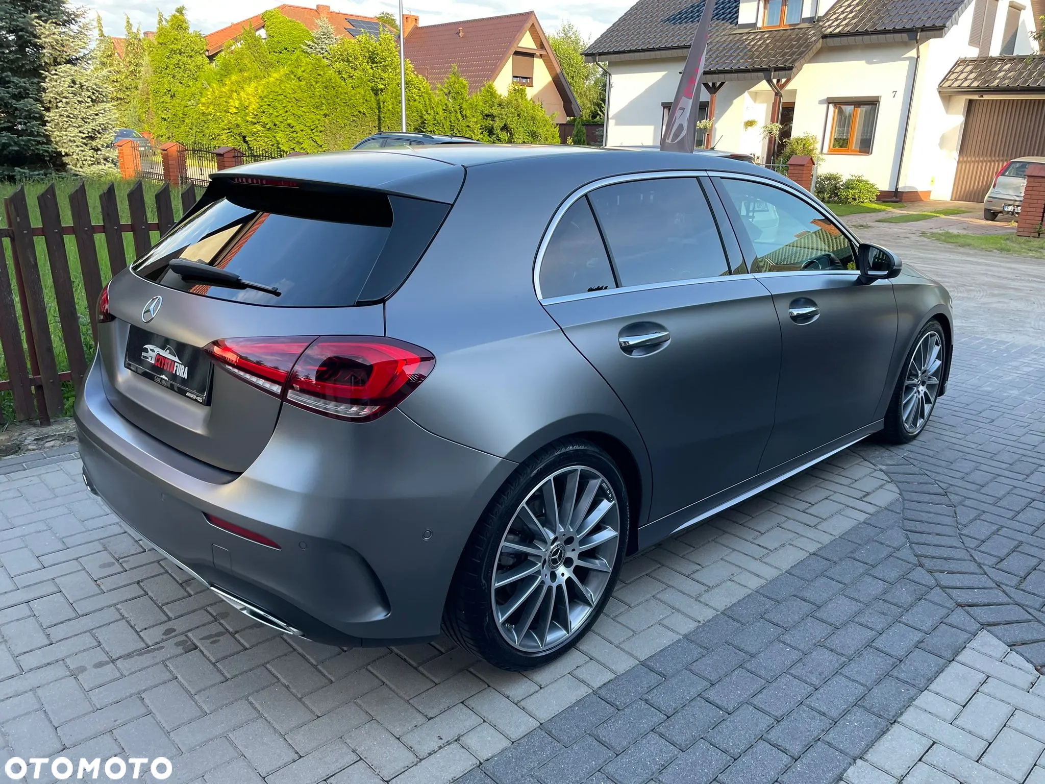 Mercedes-Benz Klasa A 200 AMG Line 7G-DCT - 2