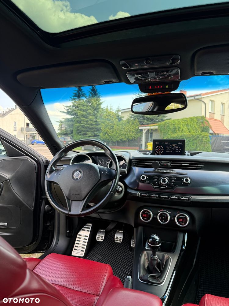 Alfa Romeo Giulietta 1750 TBi Quadrifoglio Verde - 6