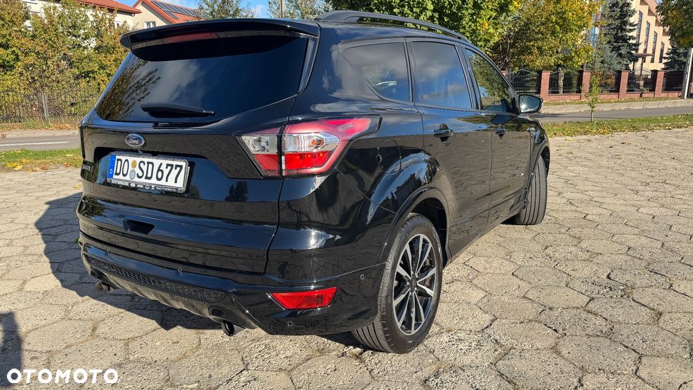 Ford Kuga 2.0 TDCi 4x4 ST-Line - 3