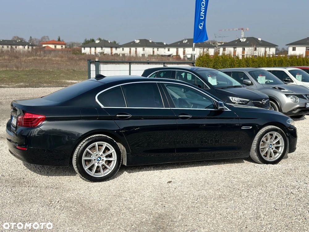 BMW Seria 5 530d xDrive Luxury Line - 9