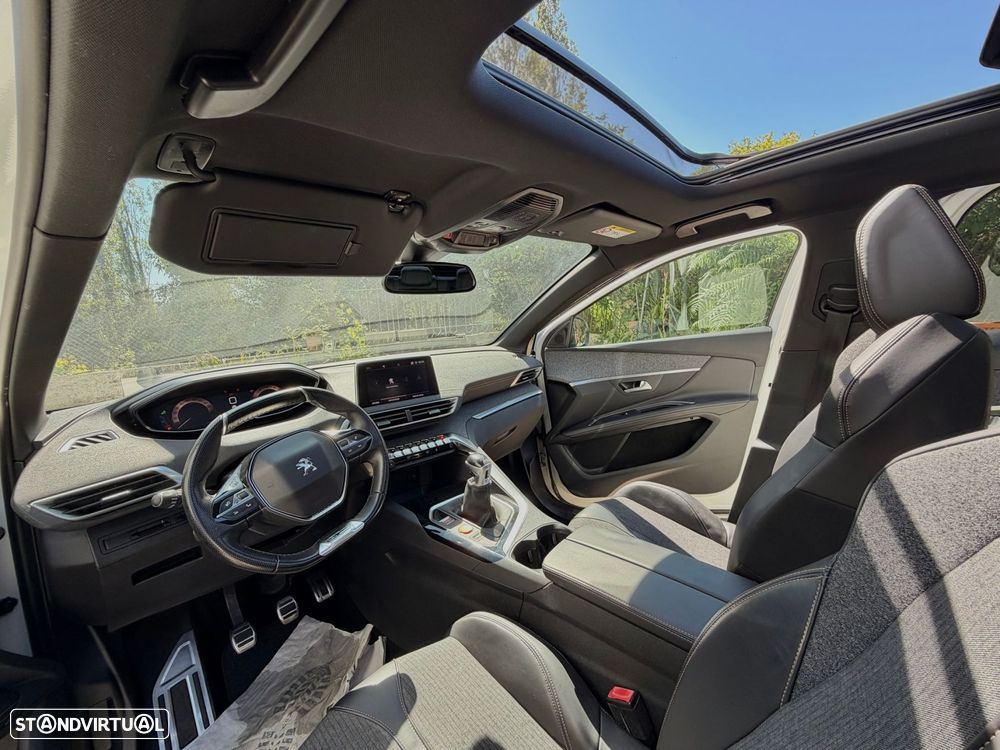 Peugeot 3008 1.2 PureTech GT Line - 34