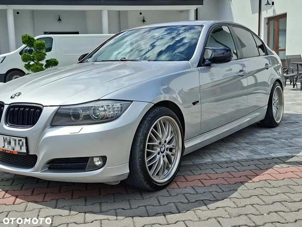 BMW Seria 3 320d - 8
