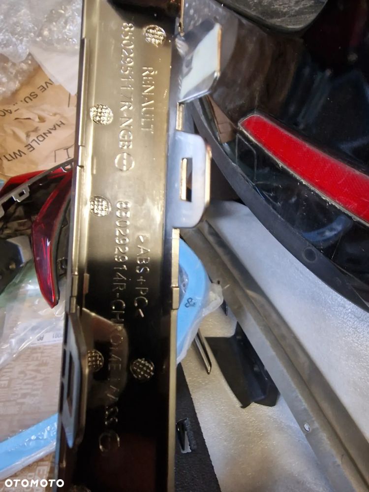 Listewkę zderzaka tył Renault  symbioz - 2