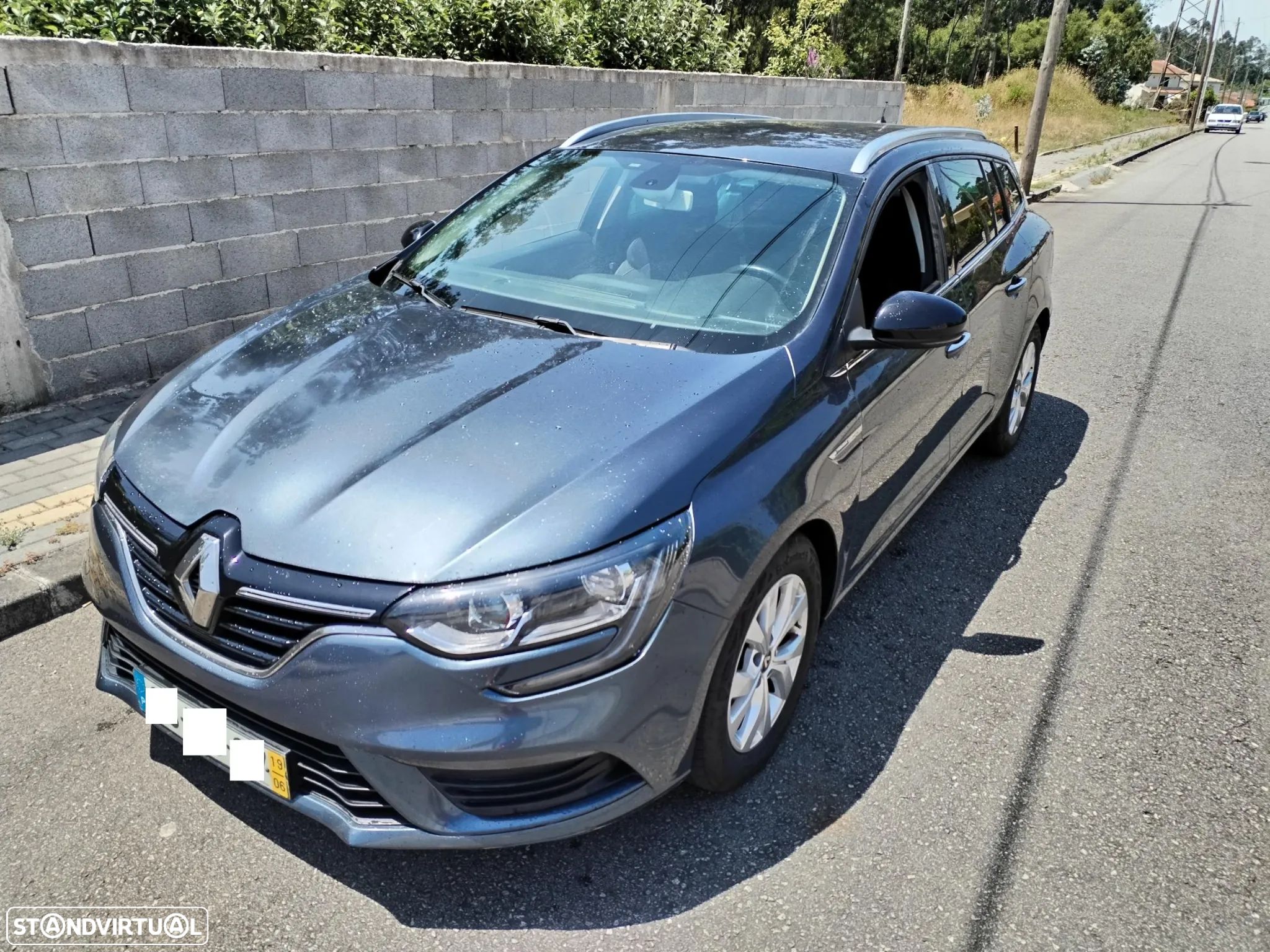Renault Mégane Sport Tourer 1.5 Blue dCi Limited - 1