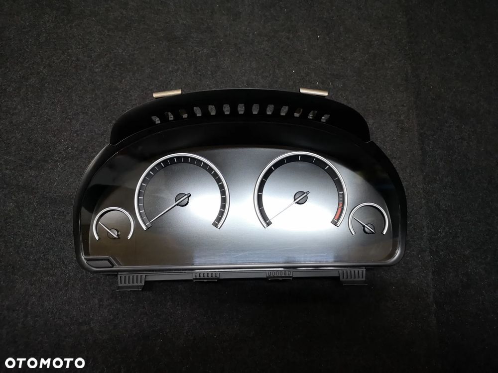 LICZNIK DUŻY LED ZEGARY WYŚWIETLACZ BMW F10 F11 9280464 AUTOMAT N47 - 1
