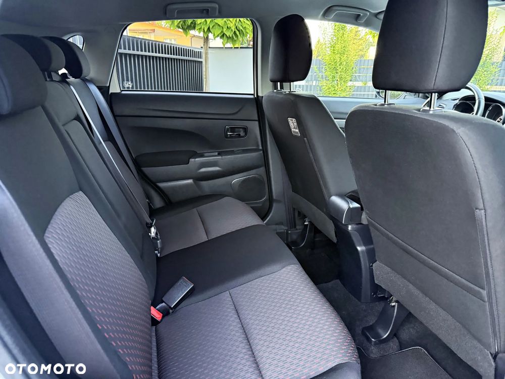 Mitsubishi ASX 1.6 Instyle - 26