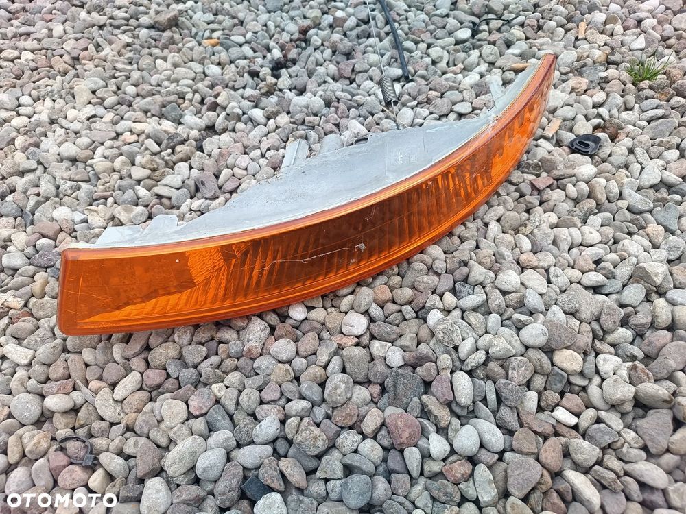 RENAULT TRAFIC II 01-06R LAMPA KIERUNKOWSKAZ LEWY PRZÓD 8200007031 91166120 - 1