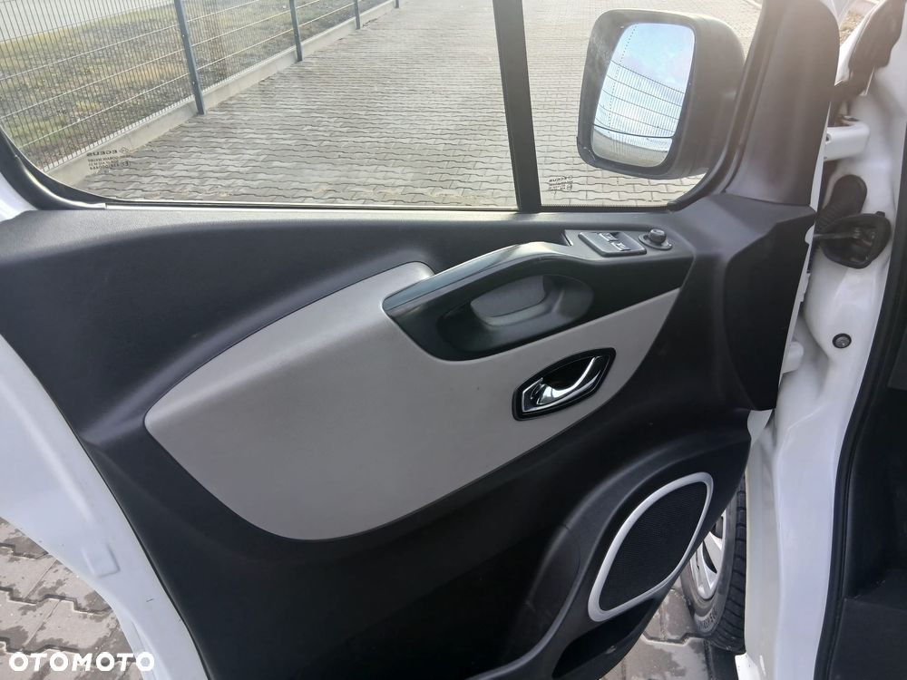 Renault TRAFIC - 14