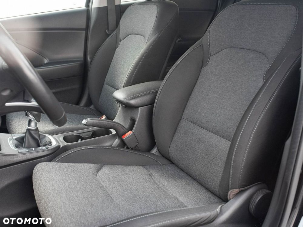 Hyundai i30 1.5 T-GDI 48V Smart - 12