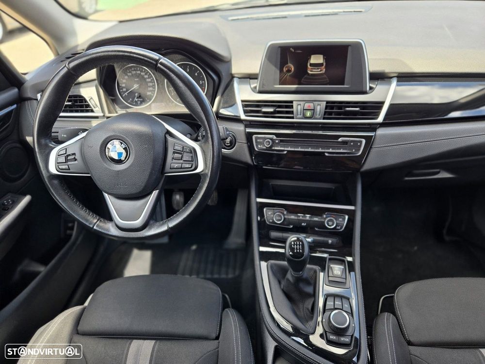 BMW 216 Active Tourer d Advantage - 12
