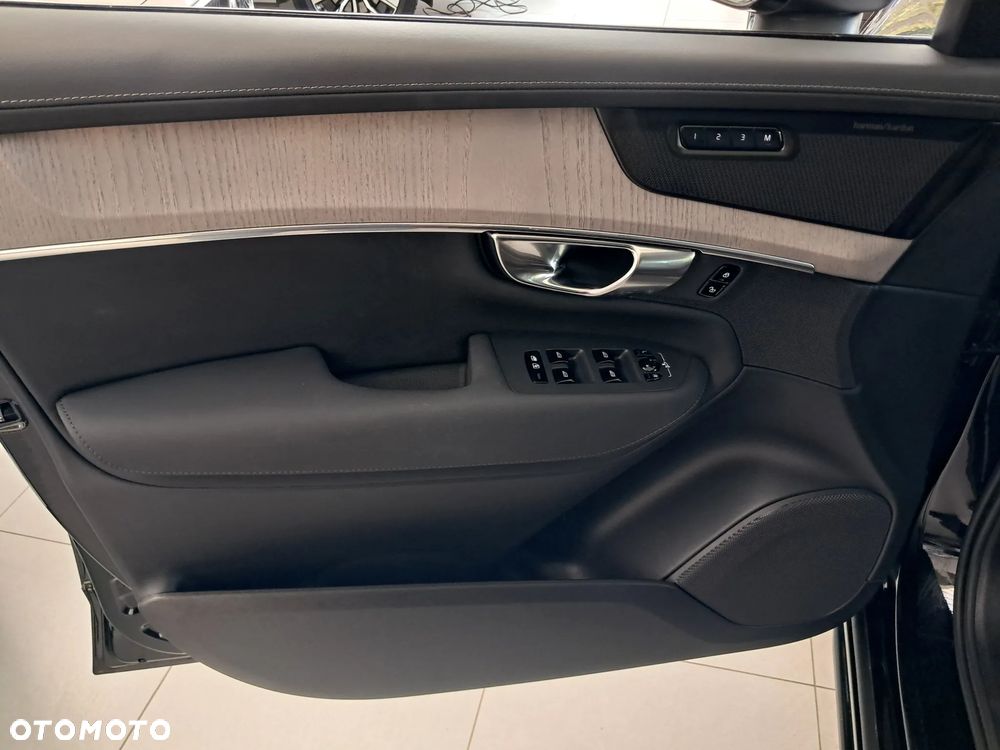 Volvo XC 90 B5 B AWD Plus Dark - 13