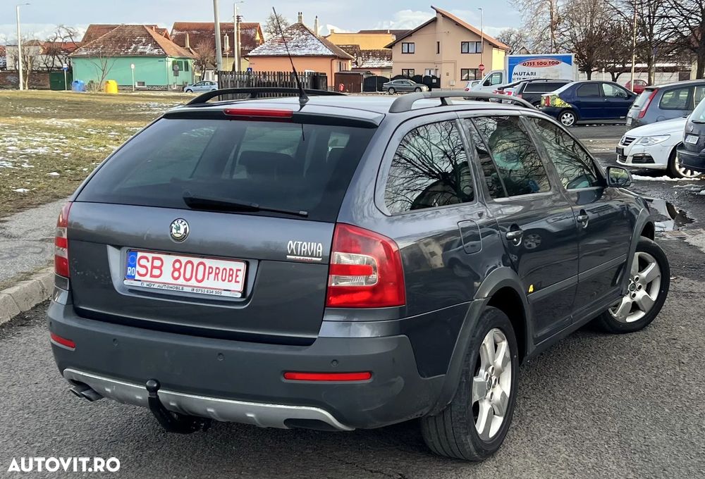Skoda Octavia 2.0 TDI DPF Scout 4x4 - 10
