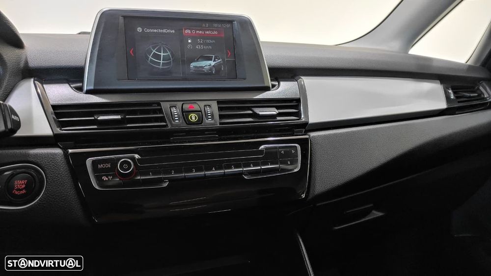 BMW 216 Active Tourer d Advantage - 33
