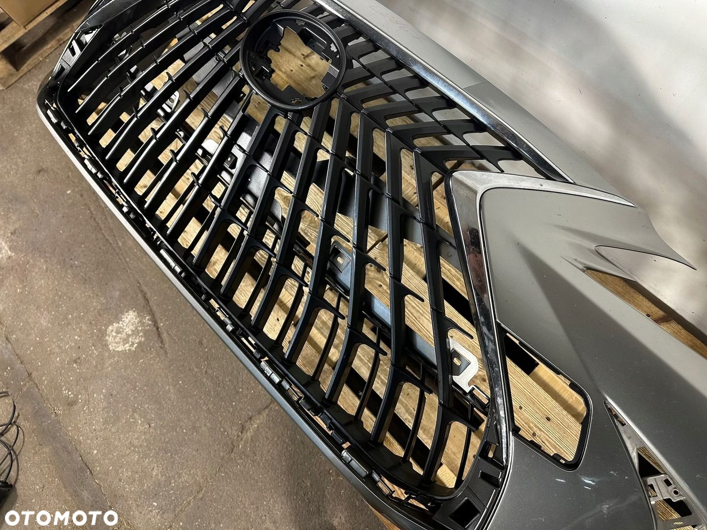 ZDERZAK PRZÓD PRZEDNI LEXUS ES VII LIFT FL 2021- 52119-33B60  GRILL ATRAPA - 4