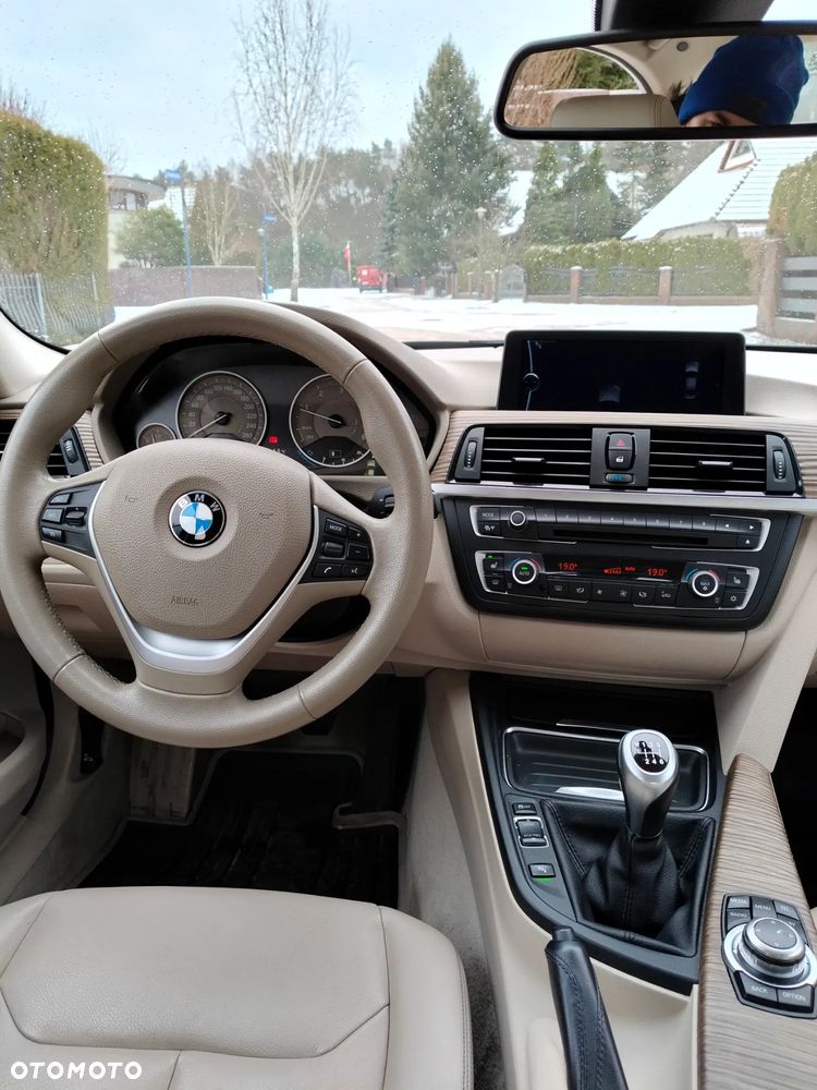 BMW Seria 3 320d Blue Performance Modern Line - 18