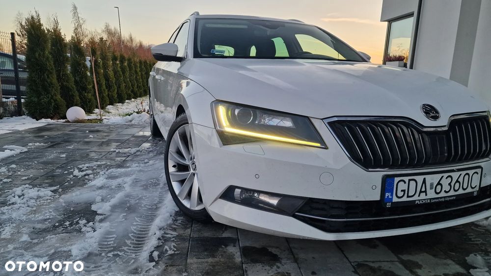 Skoda Superb 2.0 TDI Ambition DSG - 7