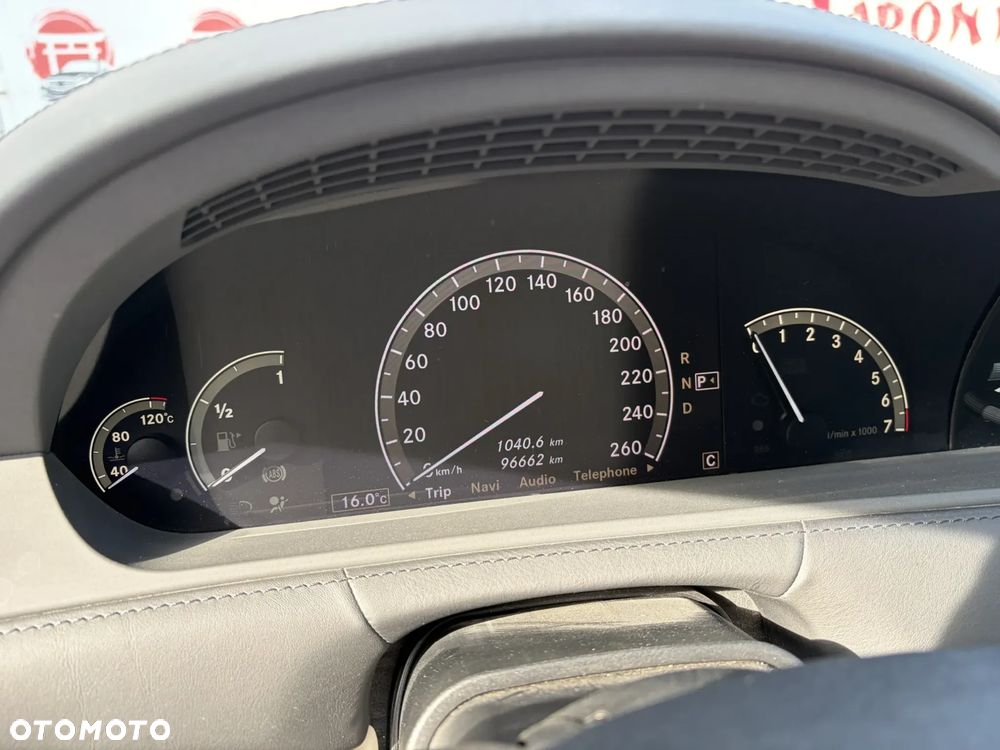 Mercedes-Benz CL 500 7G-TRONIC - 31