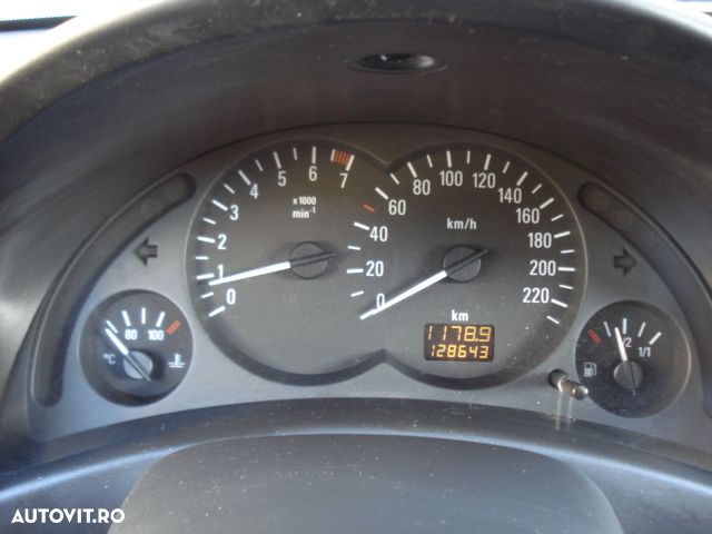 Opel Corsa - 6