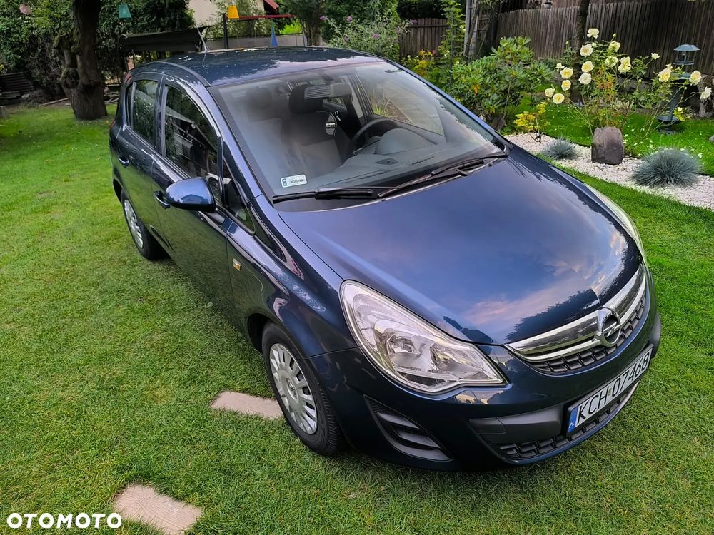 Opel Corsa 1.2 16V Essentia - 9