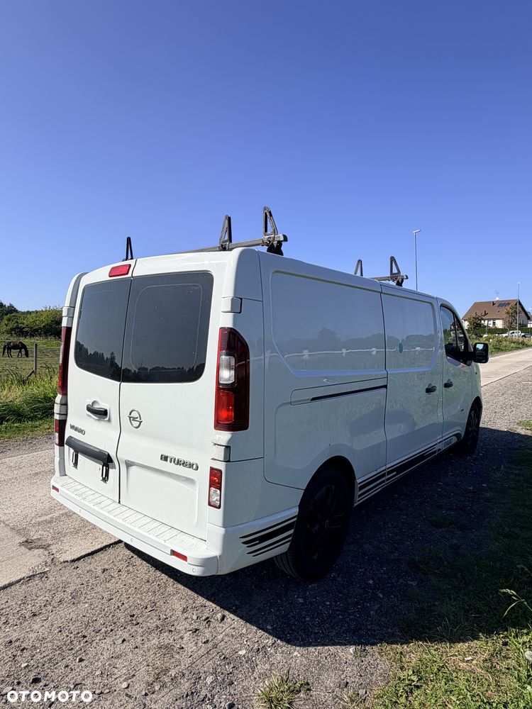 Opel Vivaro - 5