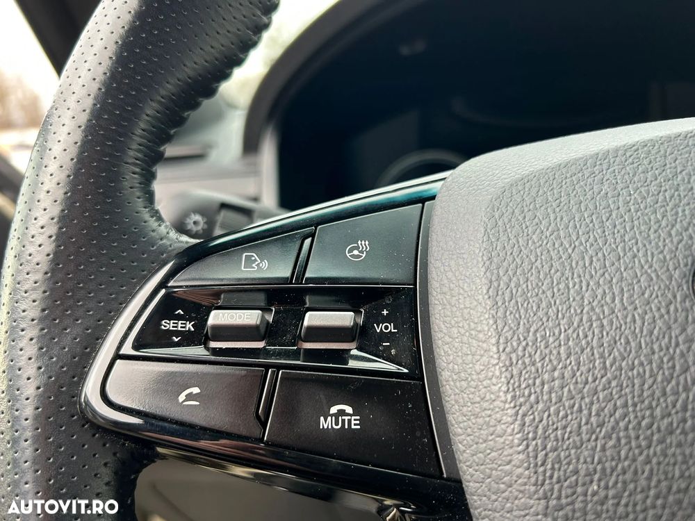 SsangYong MUSSO - 12