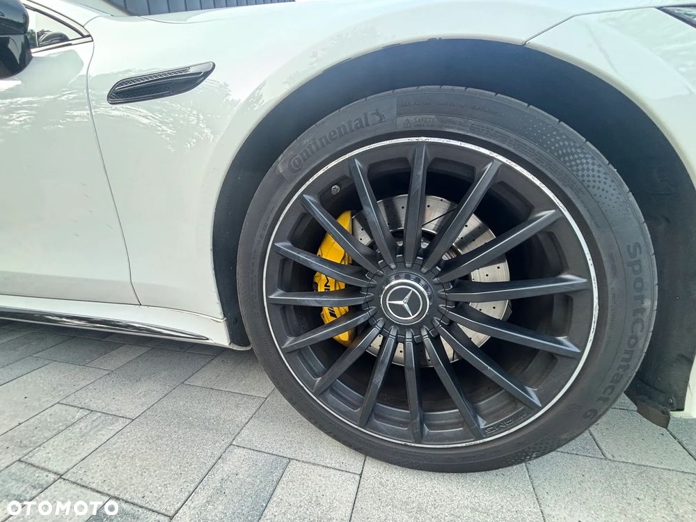 Mercedes-Benz AMG GT 43 4-Matic+ - 3
