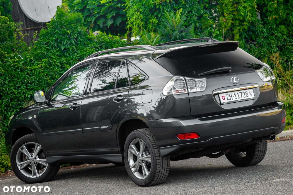 Lexus RX - 8
