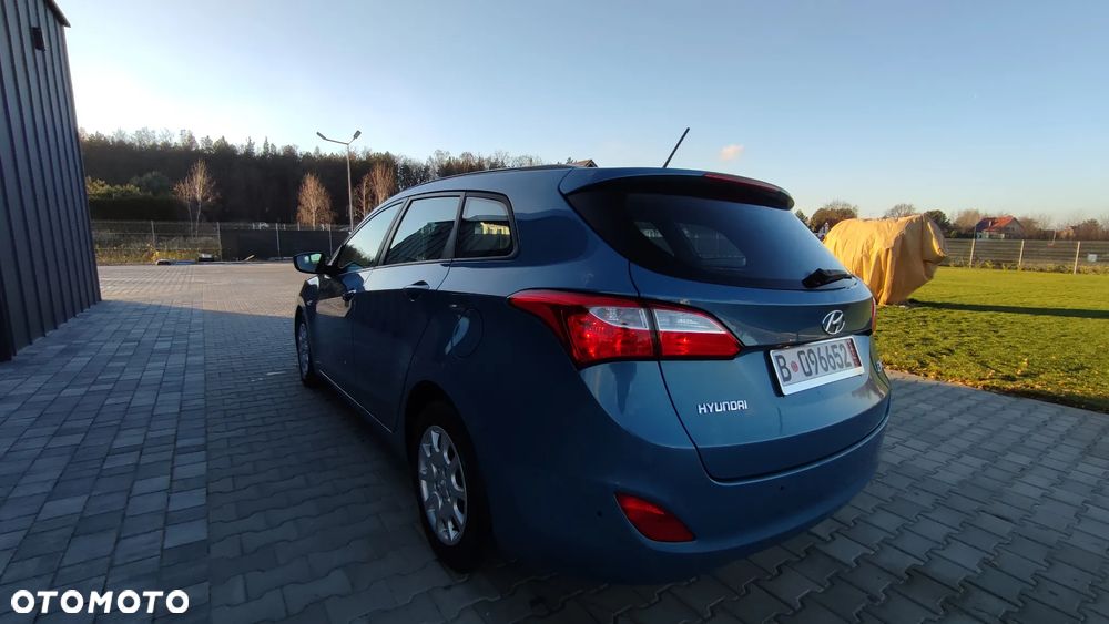 Hyundai i30 1.4 CRDi Trend - 6