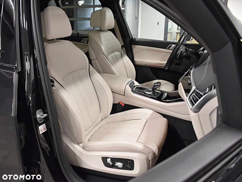 BMW X5 xDrive40i sport - 12