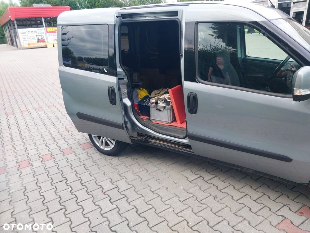 Fiat Doblo - 10