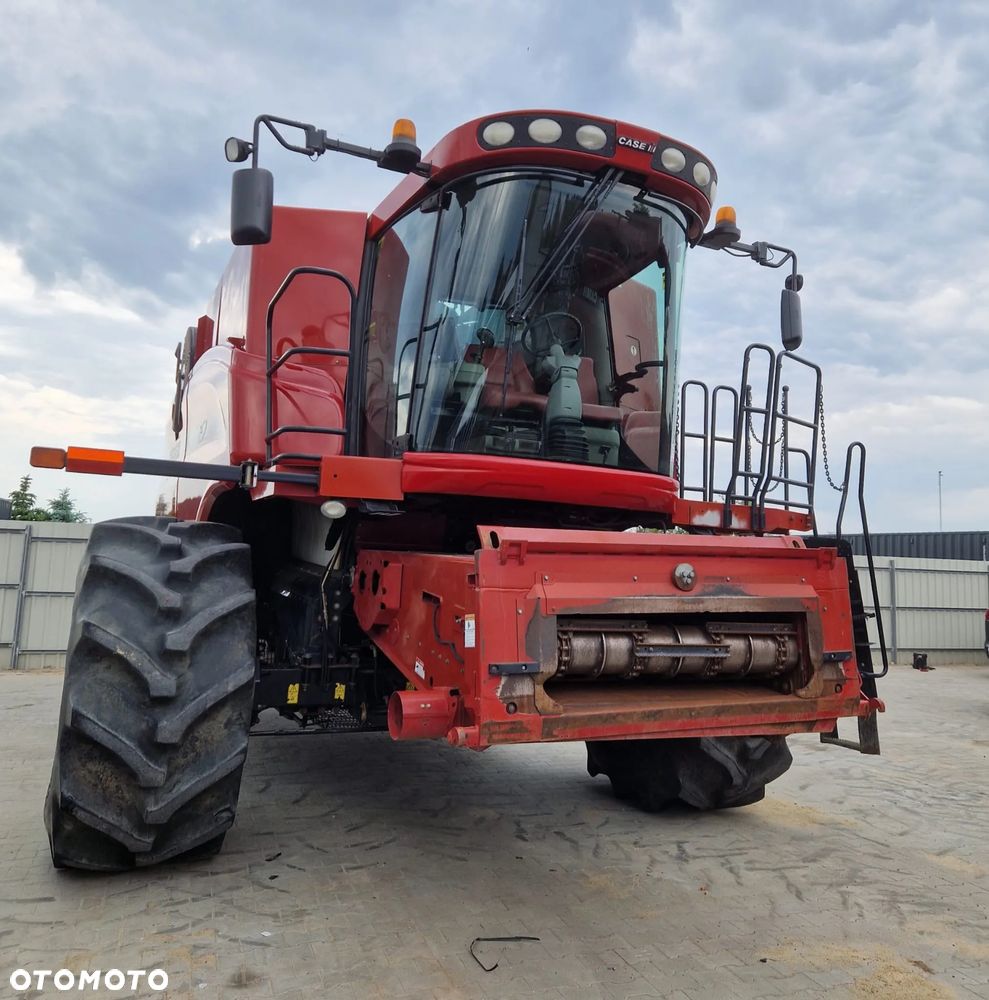 Case IH 8120 - 1
