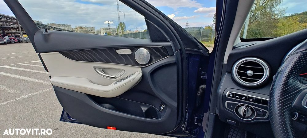 Mercedes-Benz C 250 (BlueTEC) d 4Matic T 7G-TRONIC Avantgarde - 15
