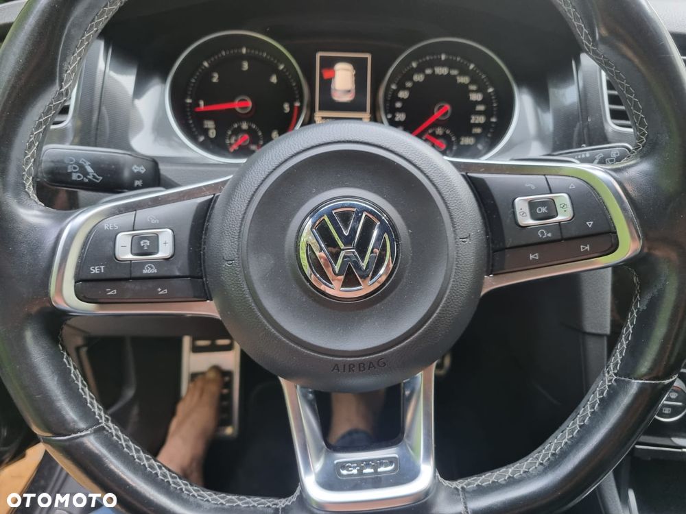 Volkswagen Golf GTD 2.0 TDI SCR DSG - 16