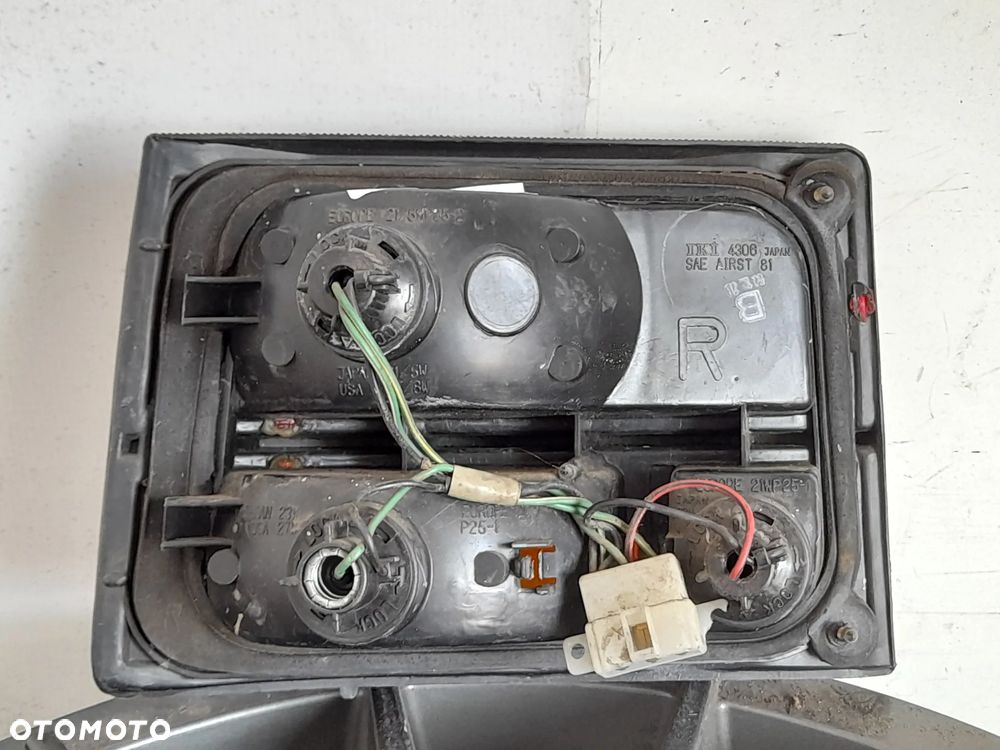 Lampa lewy tył Nissan Micra K10 IKI 4306A - 5