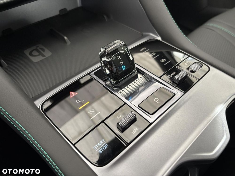BYD Seal U - 18