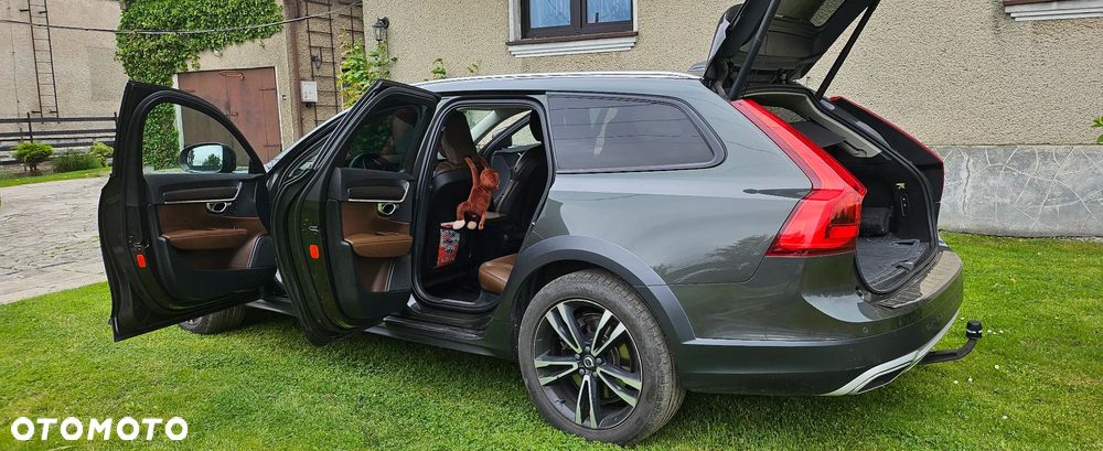 Volvo V90 Cross Country D5 AWD Pro - 8