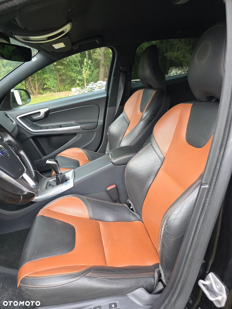 Volvo V60 Cross Country D3 Summum - 7