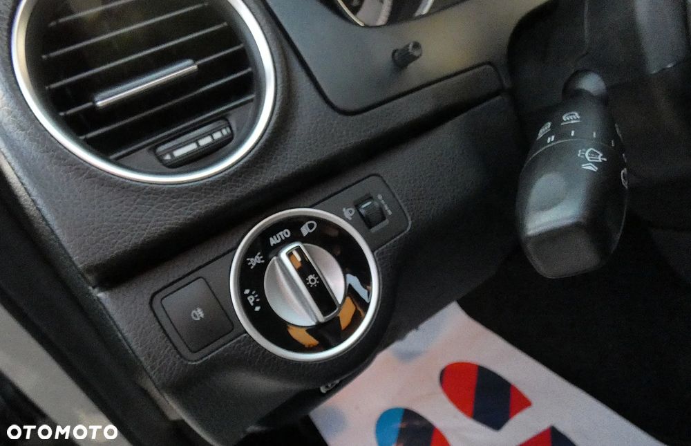 Mercedes-Benz Klasa C 180 Kompressor Avantgarde - 20